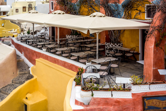 Kastro Oia Restaurant in Santorini Gastronomy